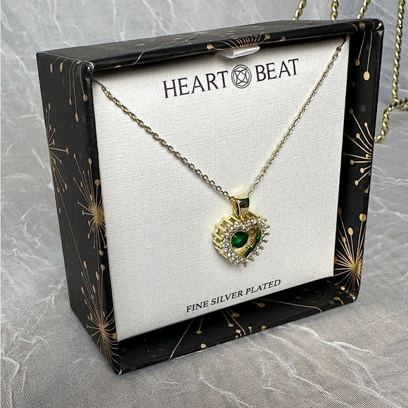 3/$20 💥 Gold Plated Heartbeat Emerald Stone Necklace Heart Shaped Pendent - Picture 7 of 17